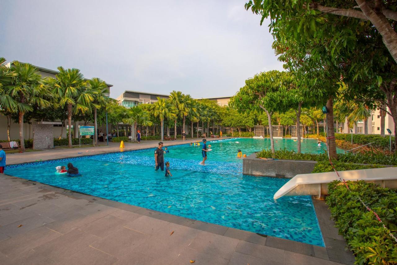 Aj Suites @ Loft Imago Kk Kota Kinabalu Exterior photo